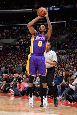 新英雄申请加入！《火焰纹章英雄》召唤活动明日开始！