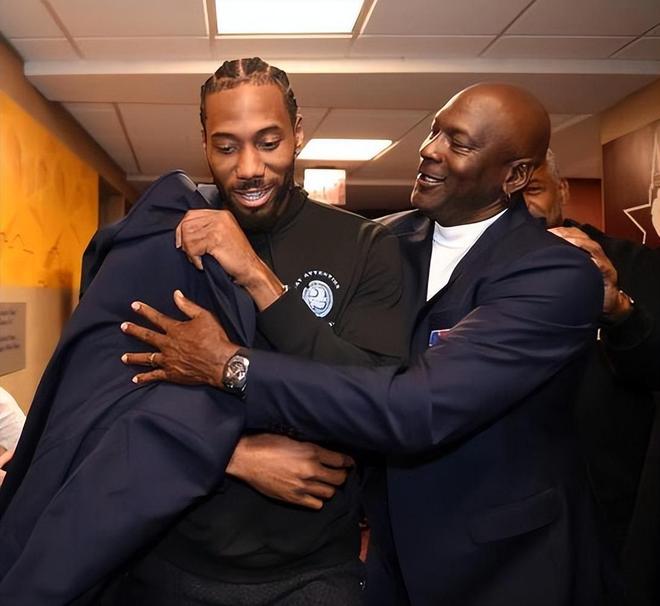 场均1.15球！两大前锋13轮只进3球！罗马有意引进英超两大射手